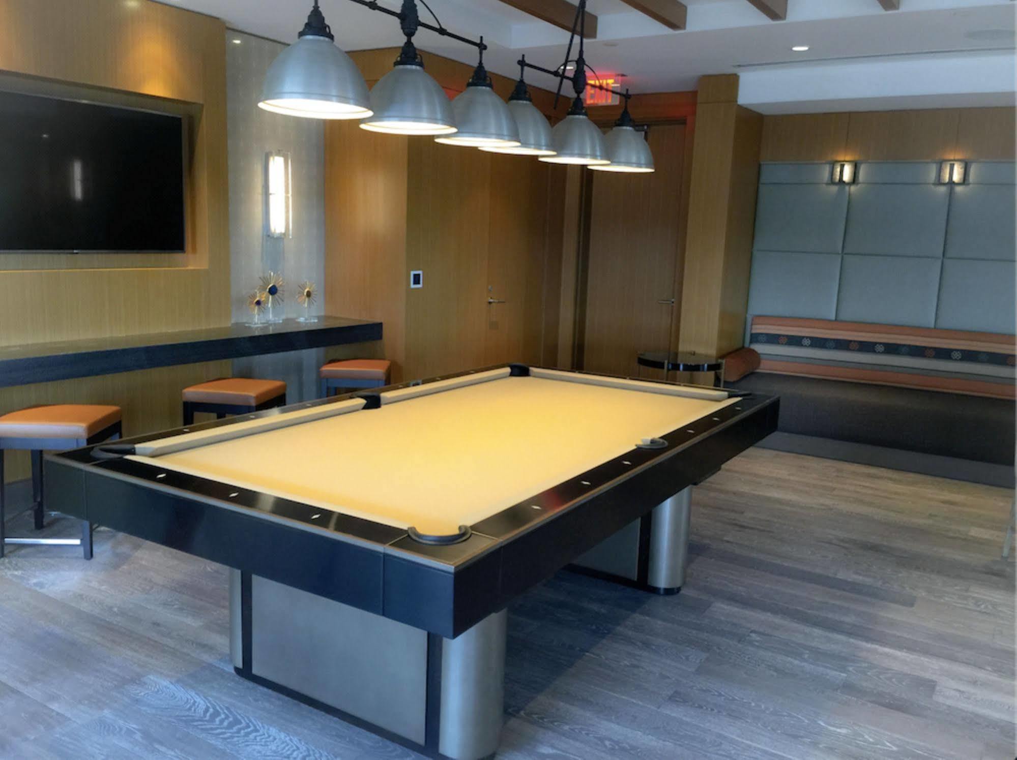 Global Luxury Suites In Downtown Bethesda Exteriör bild