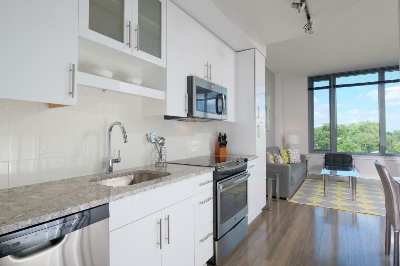 Global Luxury Suites In Downtown Bethesda Exteriör bild